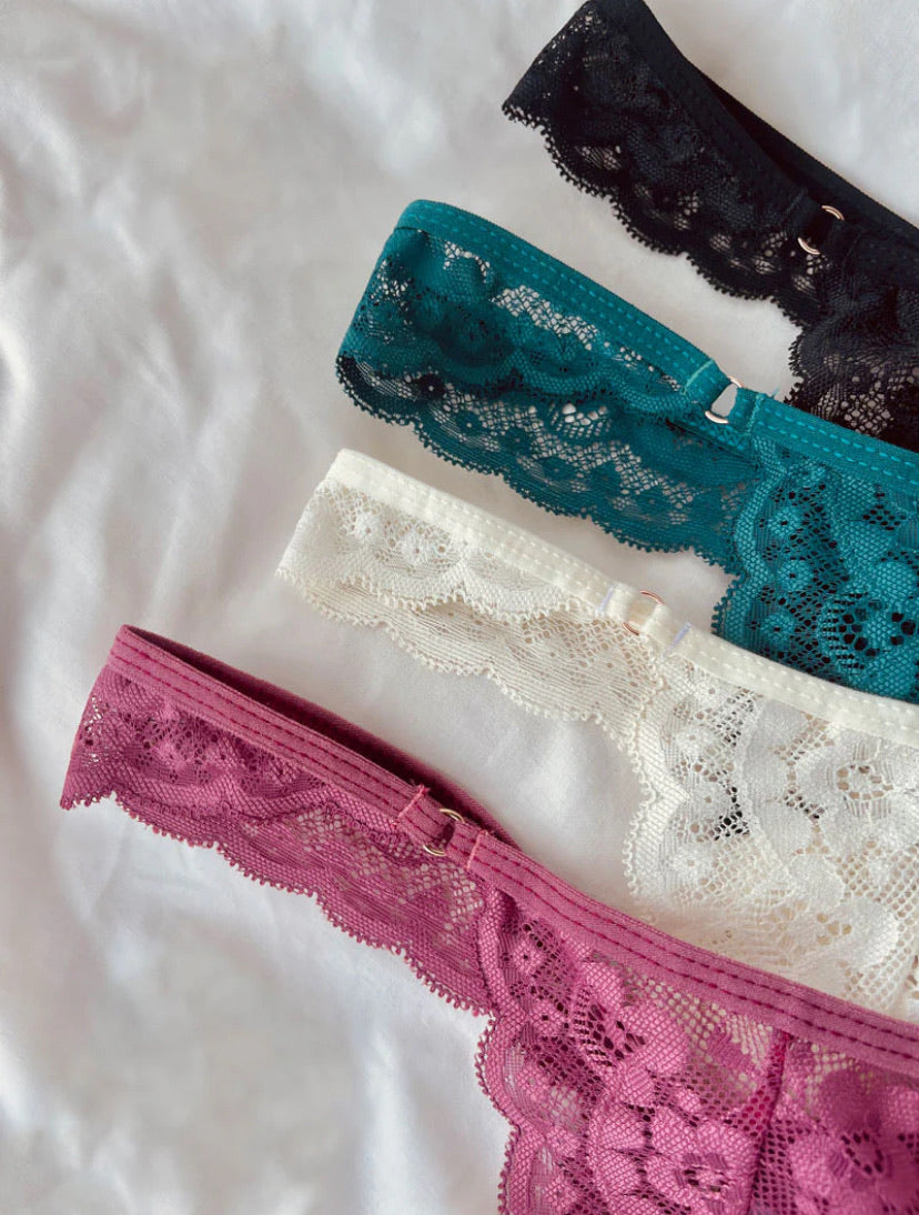 Lace Thongs Pack x 4